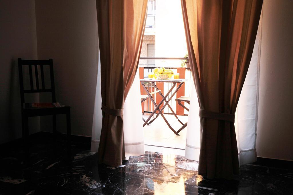 B&B Tari Syracuse Bagian luar foto